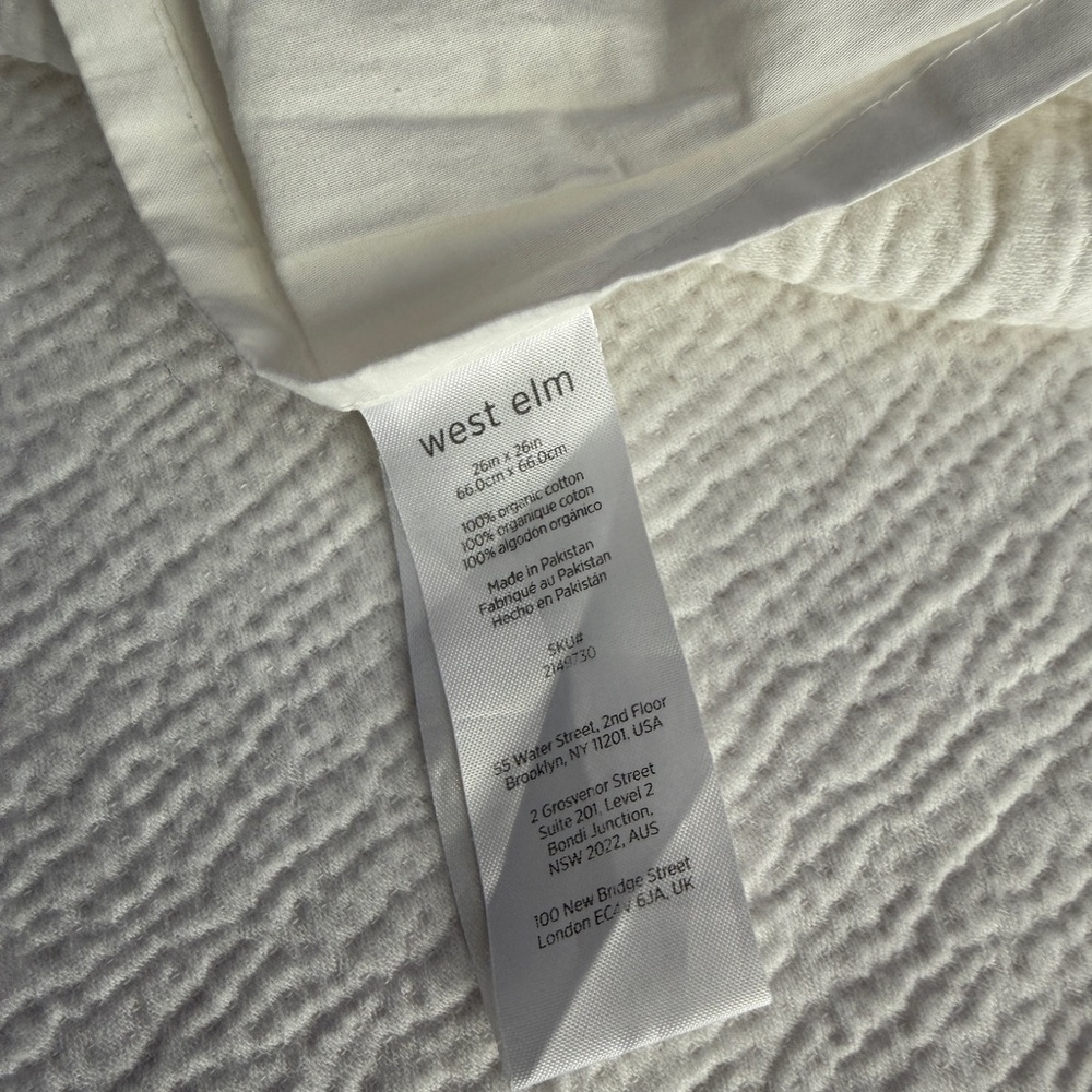 West Elm Crinkle Cotton Queen Bedspread with Matching Euro Pillow Shams - Picture 5 of 8
